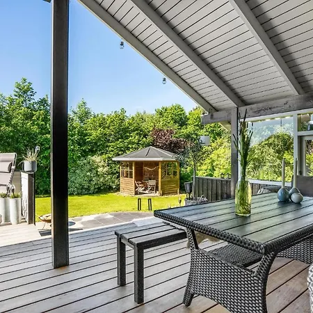 Awesome In Juelsminde With Kitchen * Sonderby (Midtjylland)