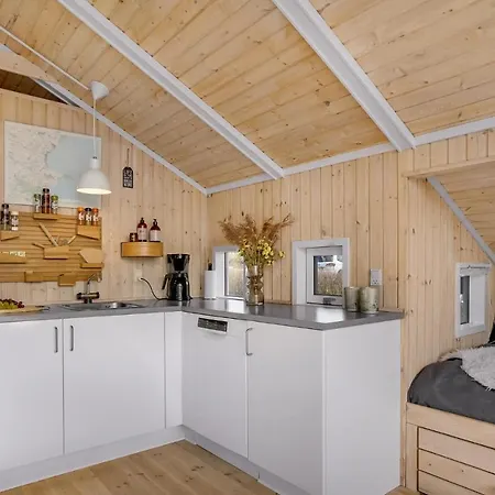 Holiday home Awesome In Juelsminde With Kitchen *